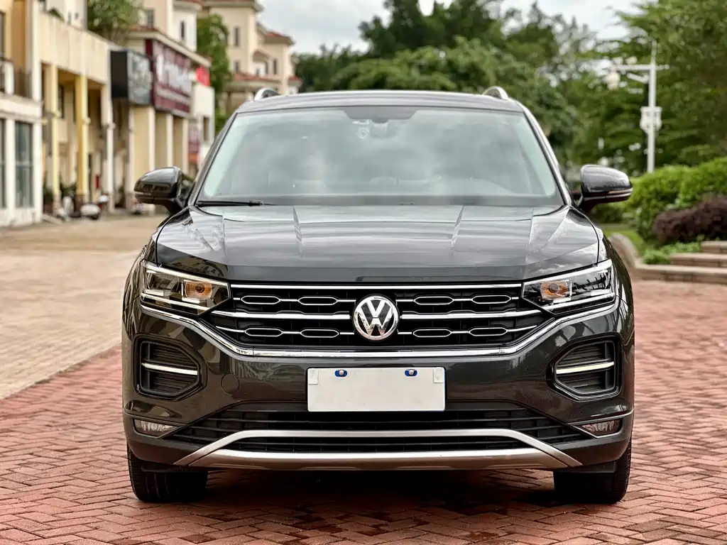 VOLKSWAGEN TAYRON 2020
