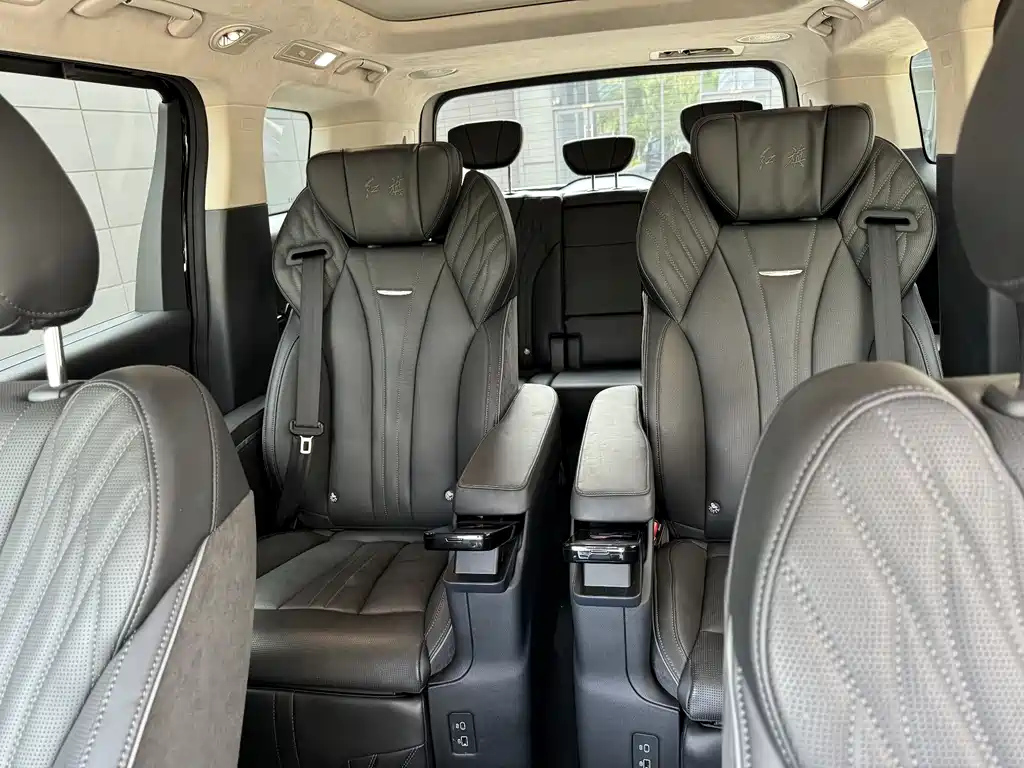 HONGQI HQ9 2023