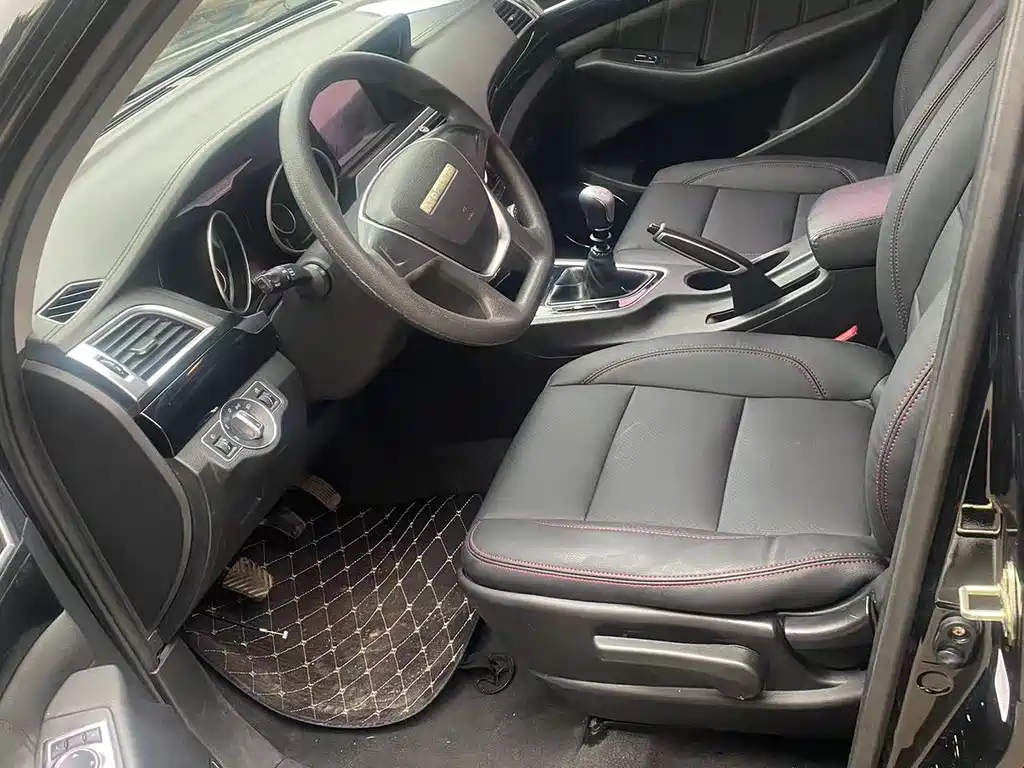 LEOPAARD CS10 2015