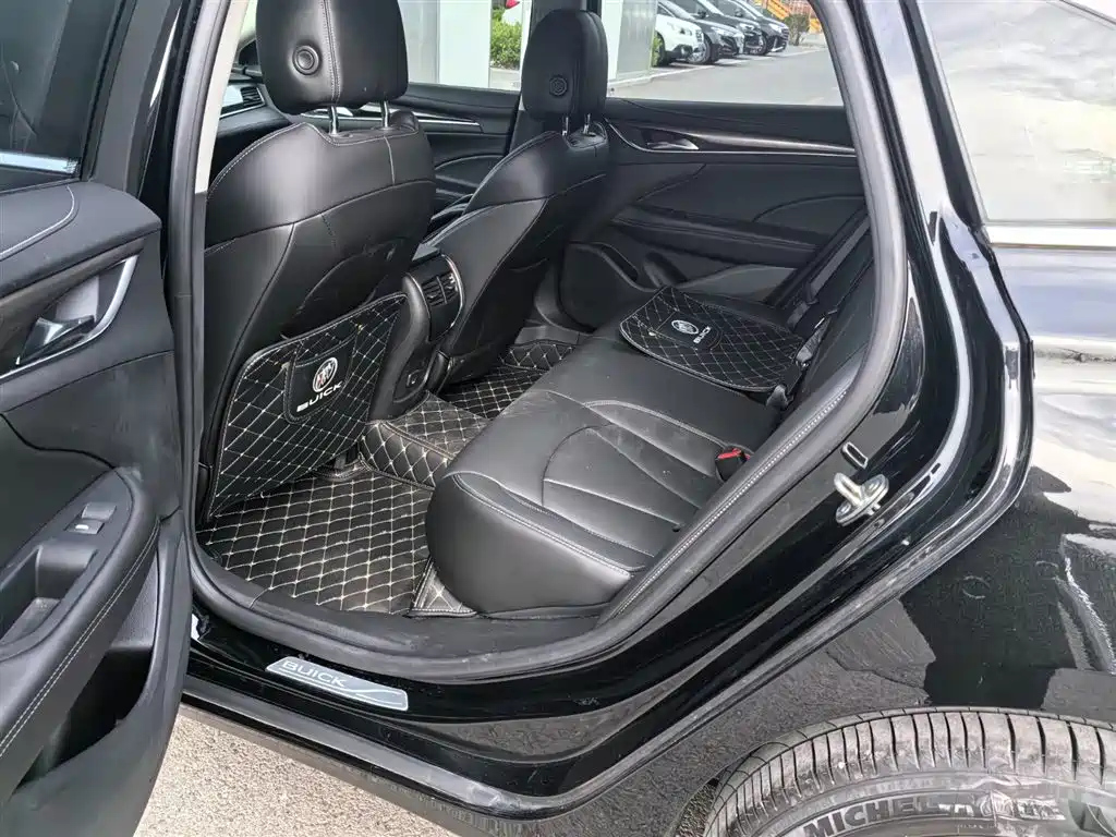 BUICK LACROSSE 2022