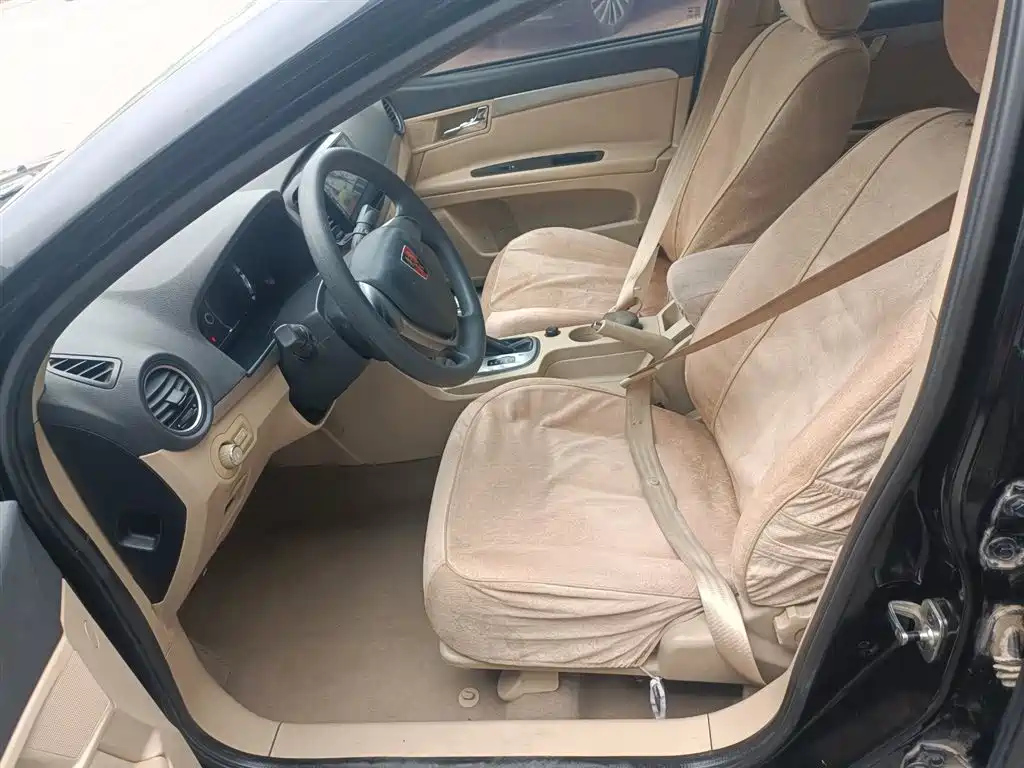 ROEWE 350 2015