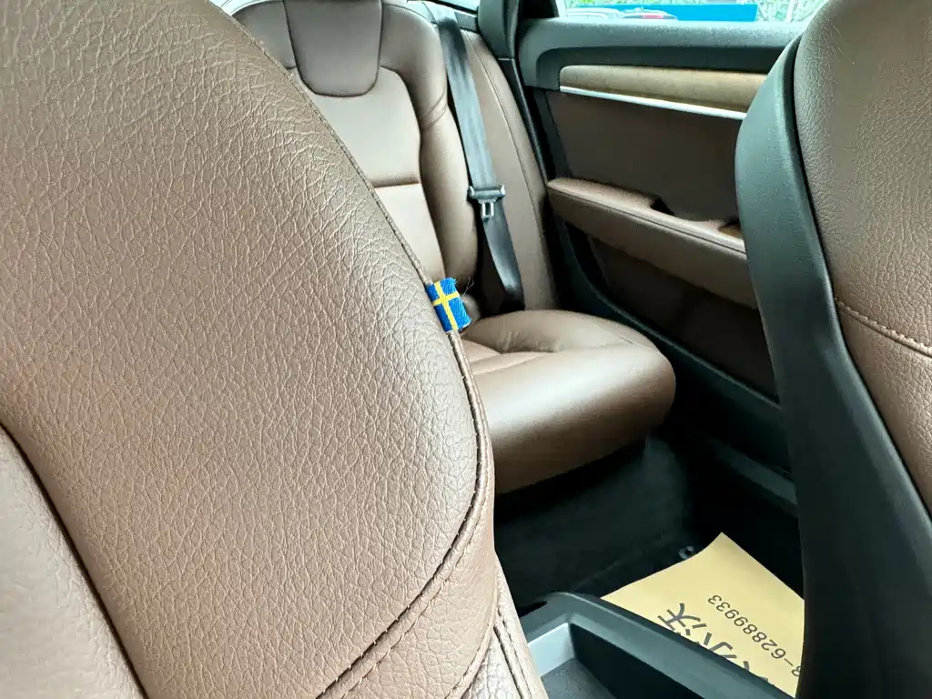 VOLVO S90 2022