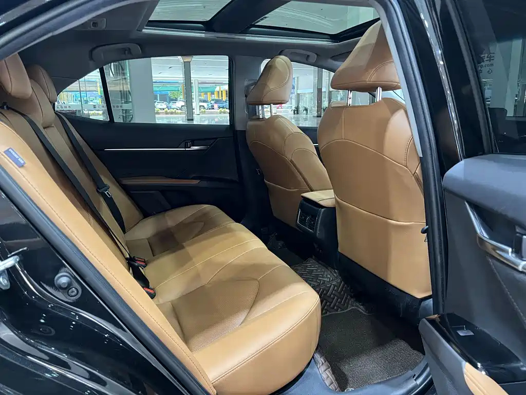 TOYOTA CAMRY 2022