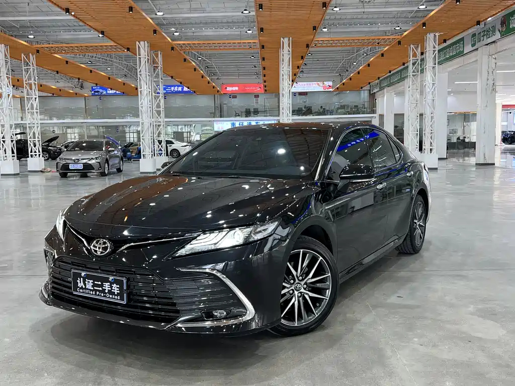 TOYOTA CAMRY 2022