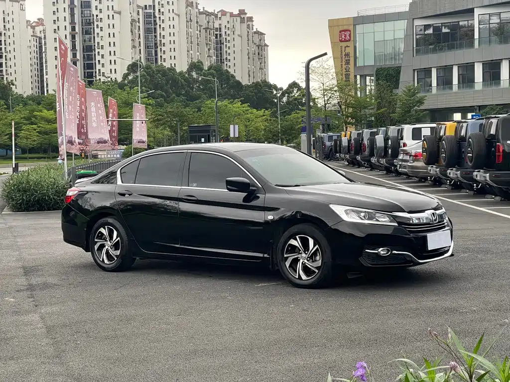 HONDA ACCORD 2017