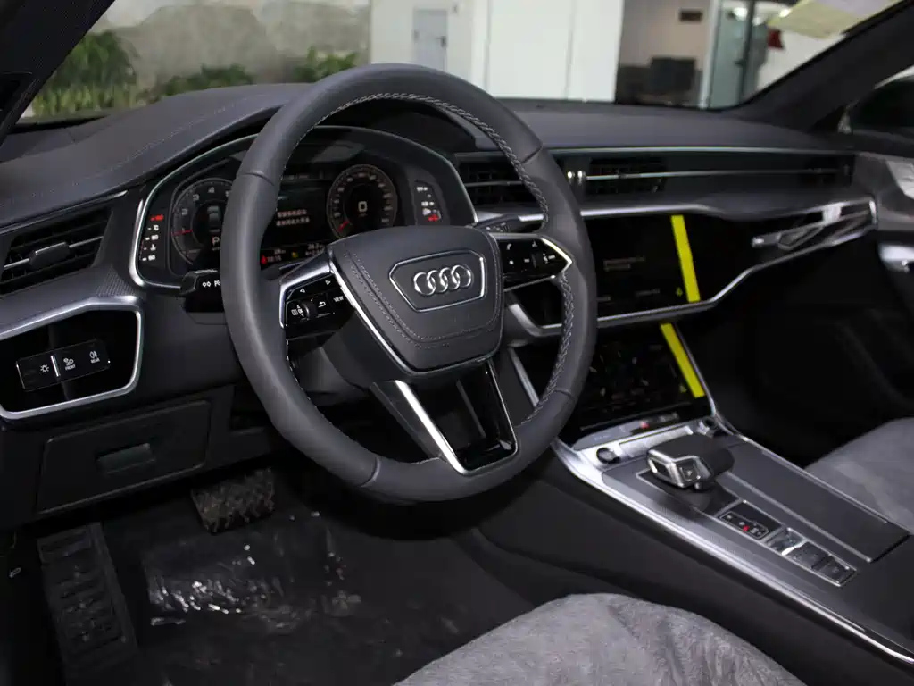 AUDI A6L 2024