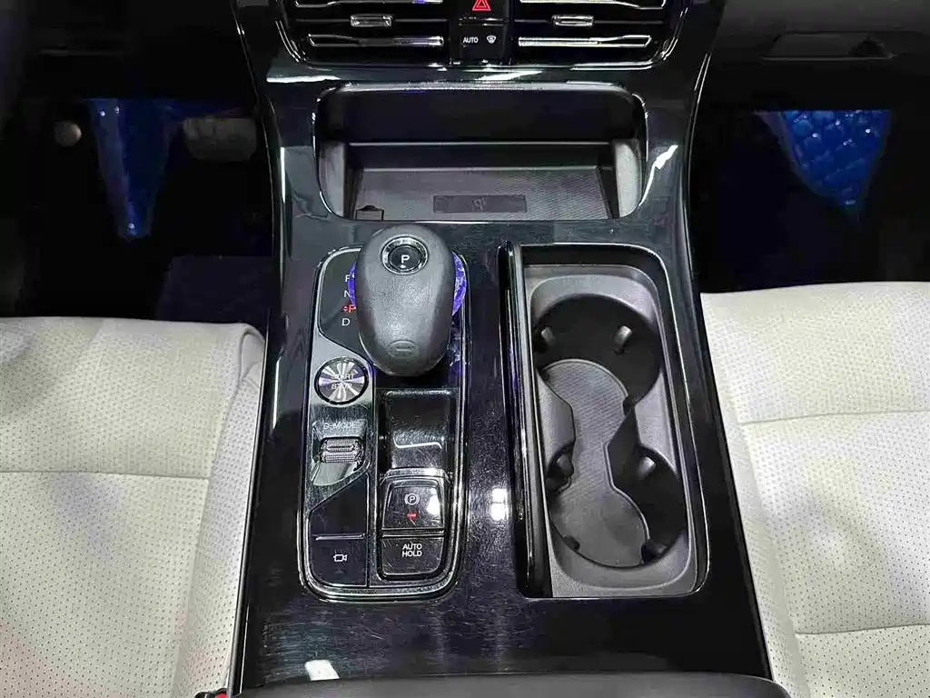 TRUMPCHI M8 2023