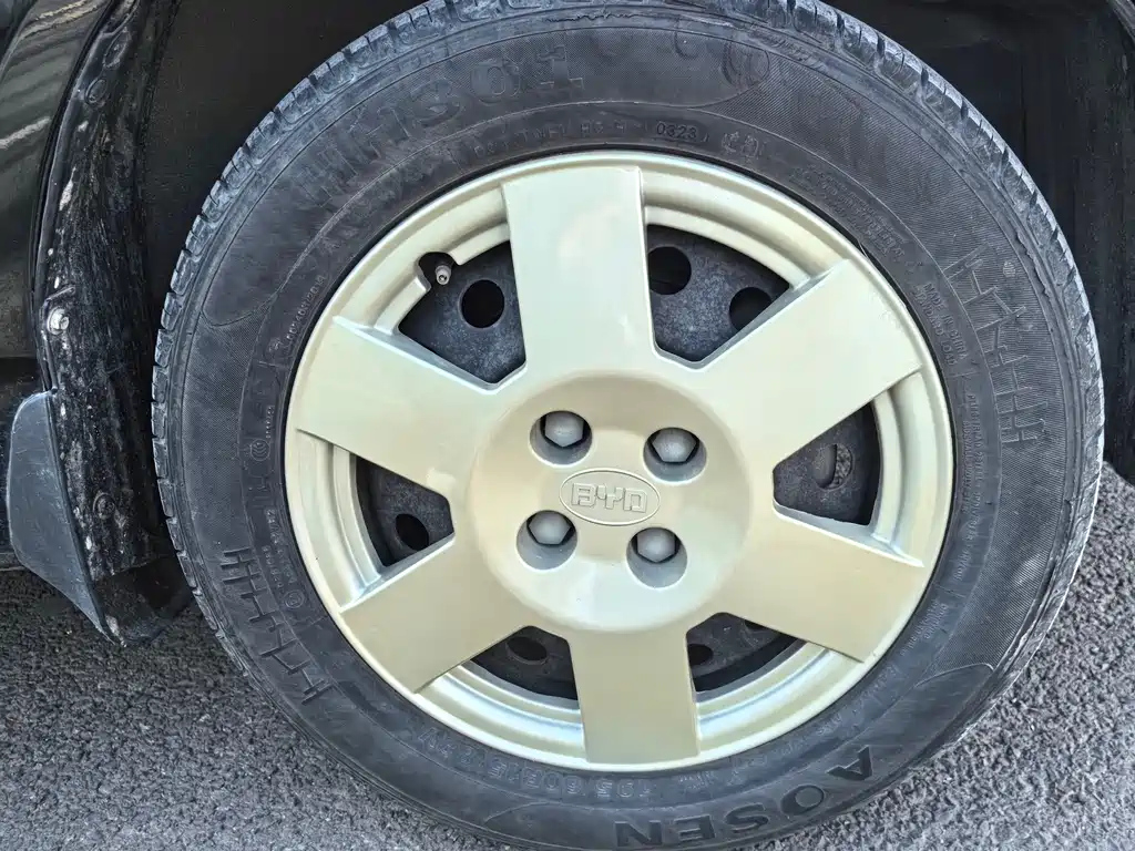 BYD F3 2015