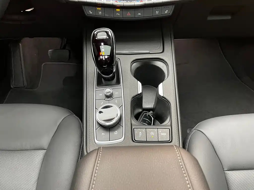 CADILLAC XT4 2022