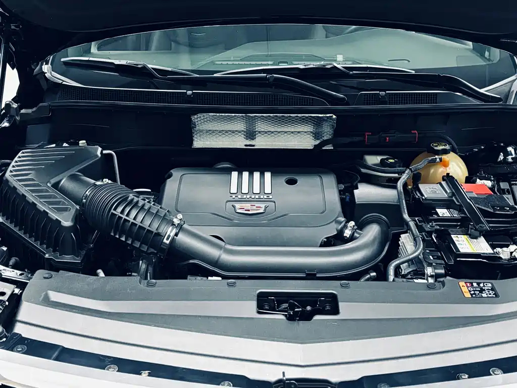 CADILLAC XT6 2021