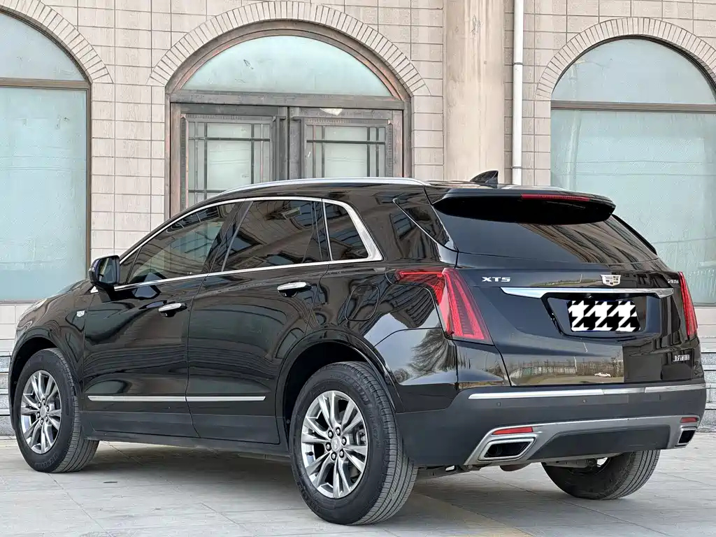 CADILLAC XT5 2020