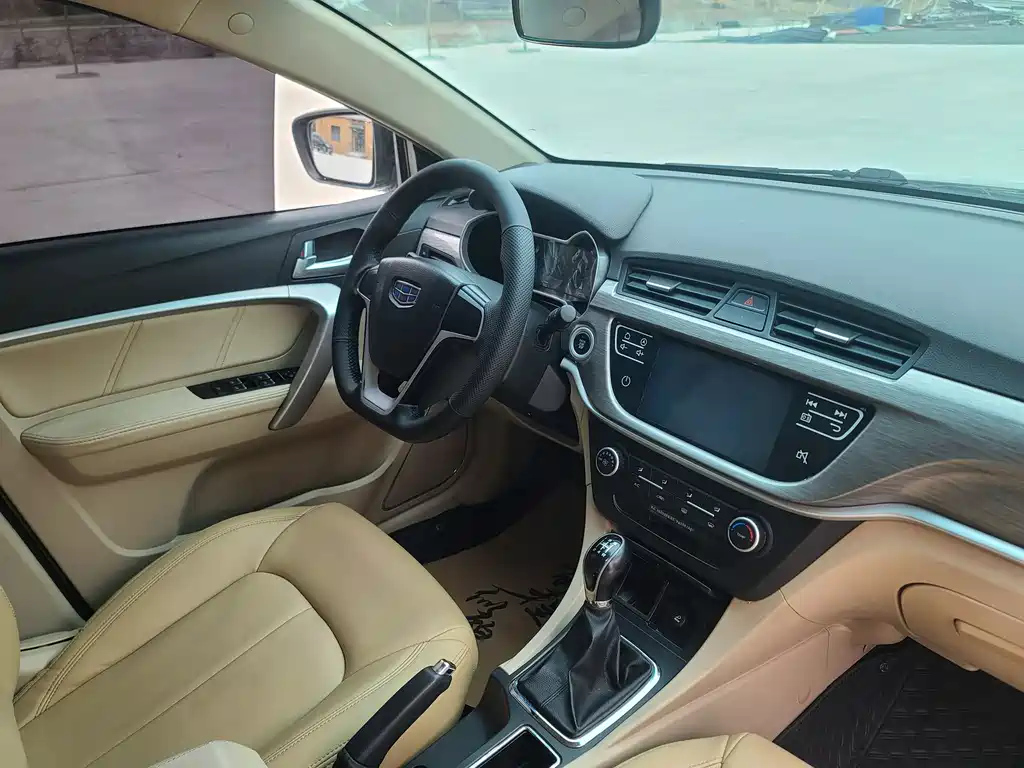 GEELY AUTO EMGRAND 2018