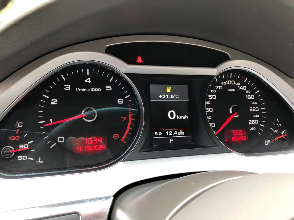 AUDI A6L 2011