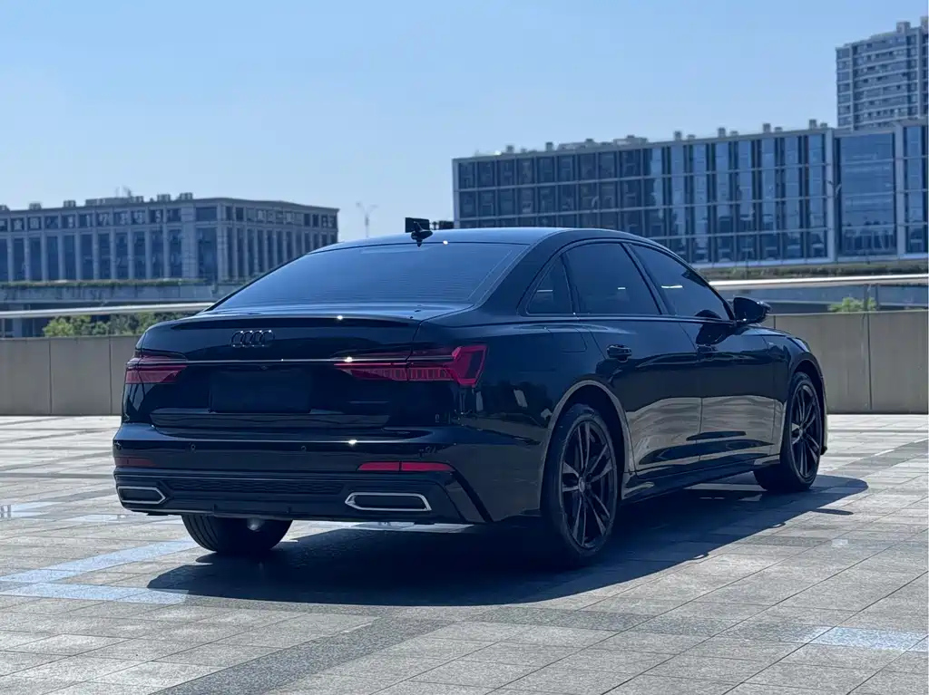 AUDI A6L 2021