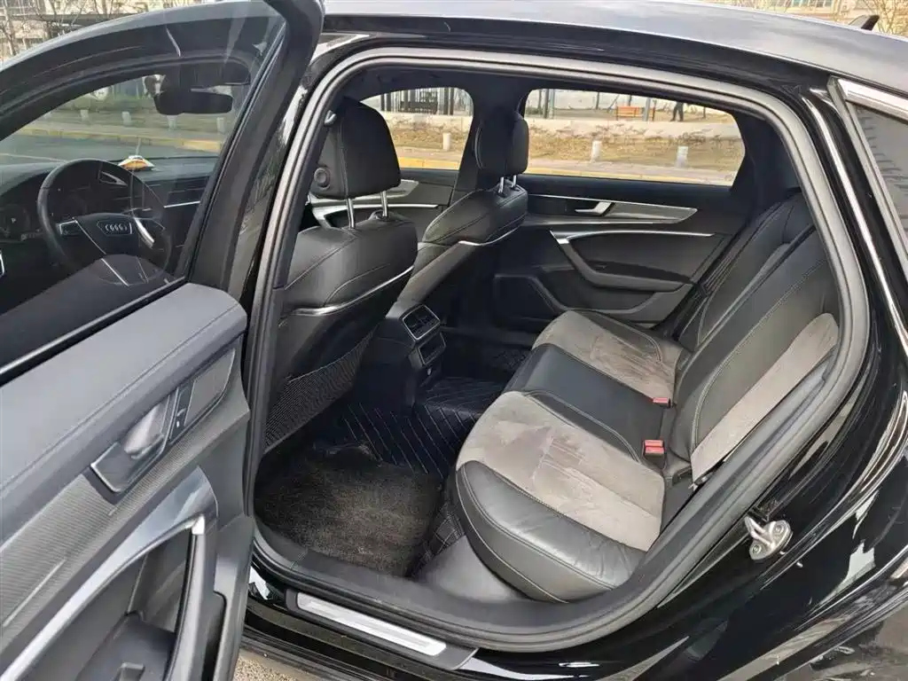 AUDI A6L 2021