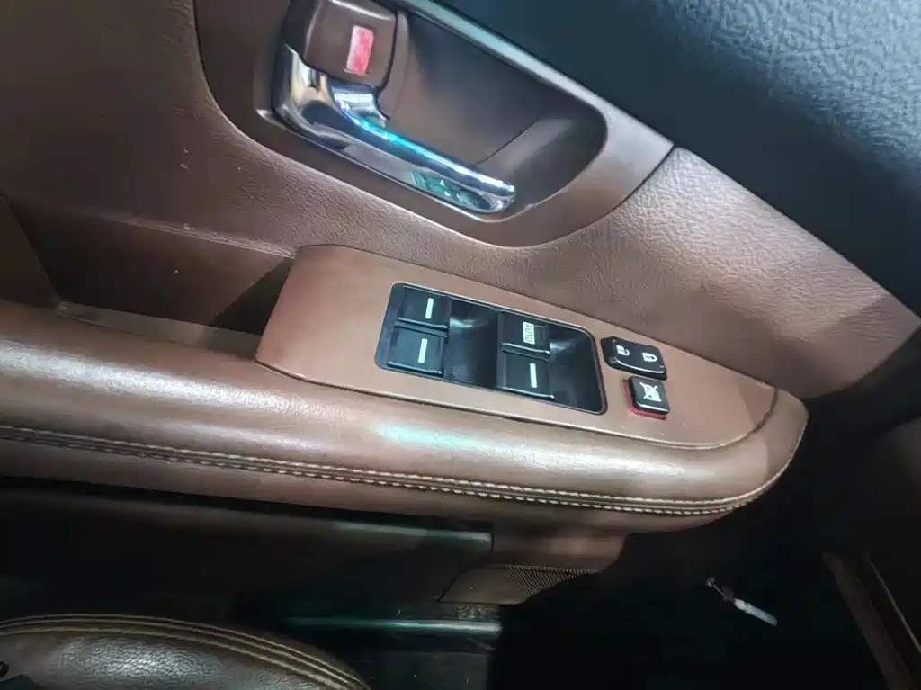 BYD S6 2015