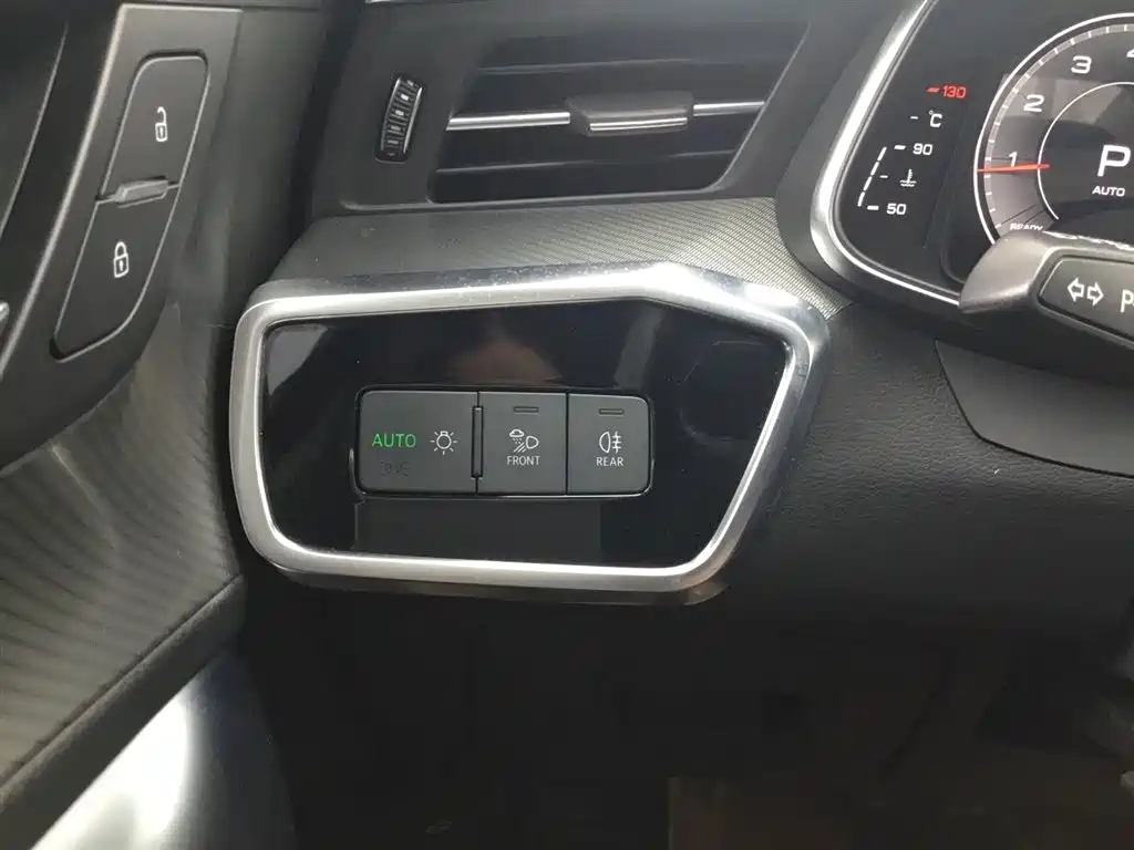 AUDI A6L 2021