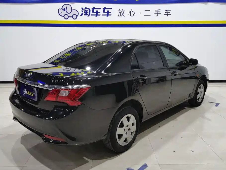 BYD F3 2021