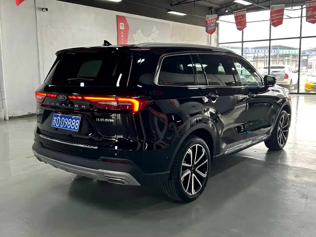 FORD EQUATOR 2023