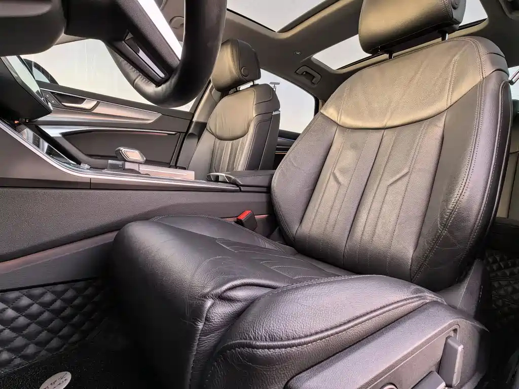 AUDI A6L 2020