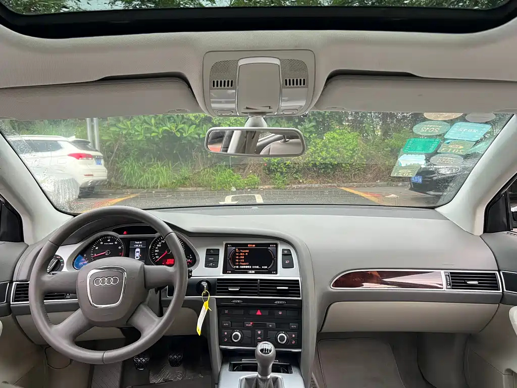 AUDI A6L 2011