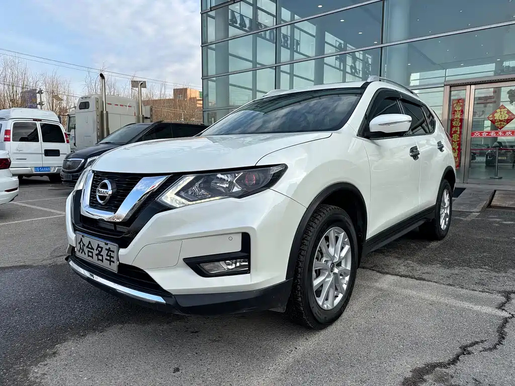 NISSAN X-TRAIL 2020