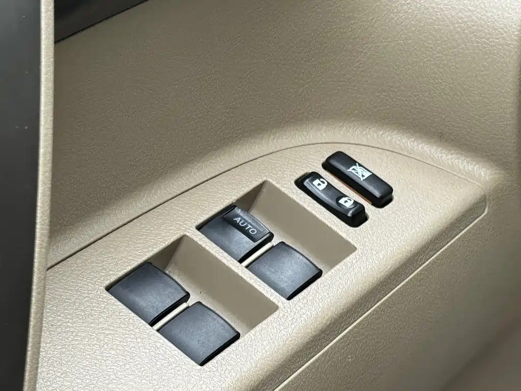 TOYOTA HIGHLANDER 2010