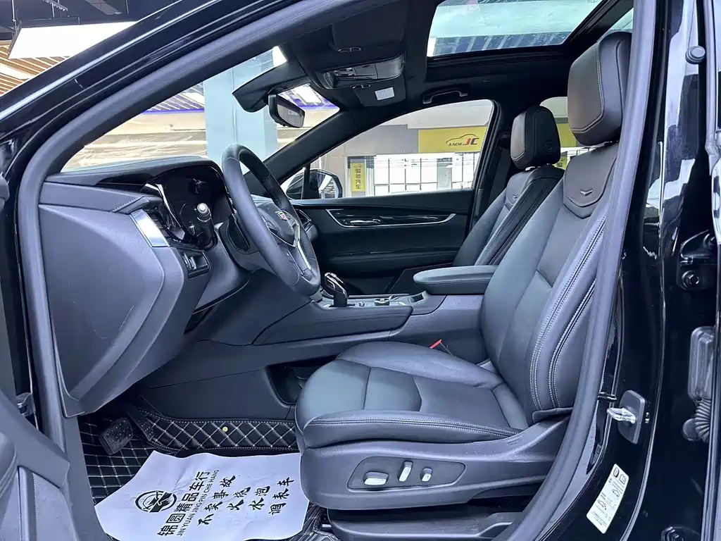 CADILLAC XT5 2020