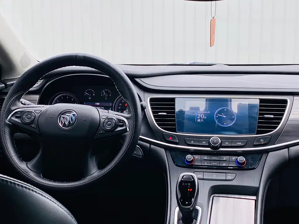 BUICK LACROSSE 2021