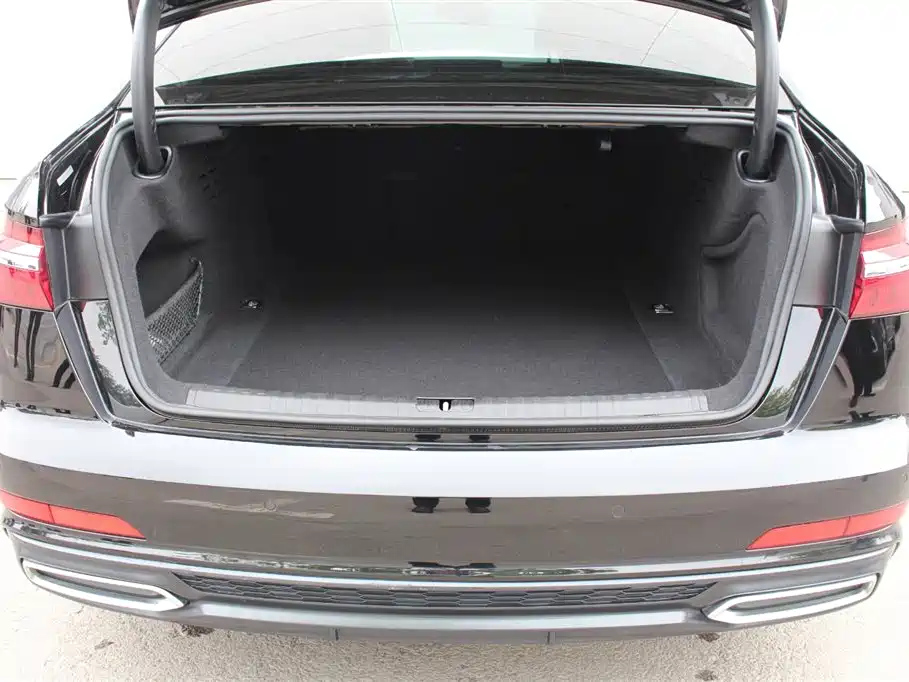 AUDI A6L 2021