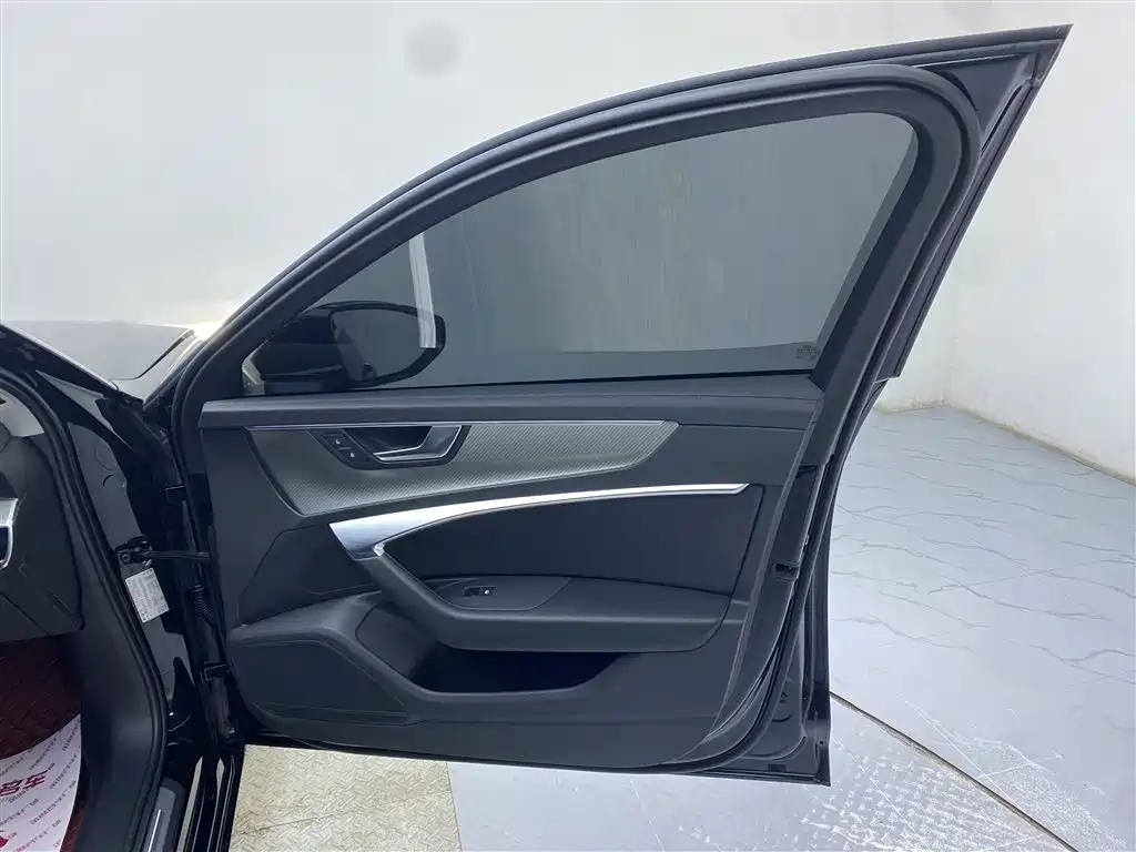 AUDI A6L 2022
