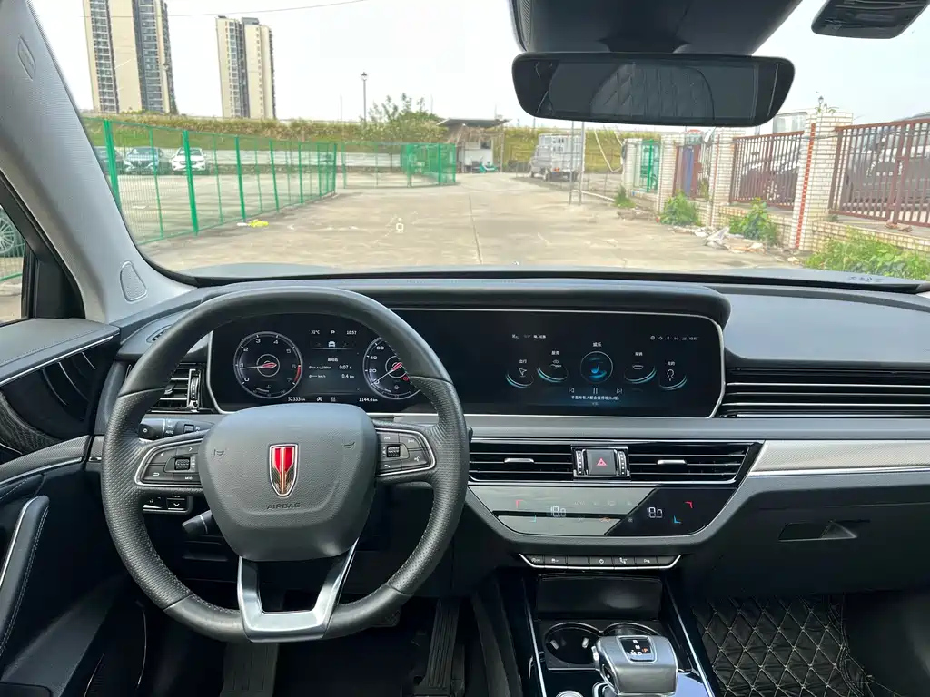 HONGQI HS5 2022