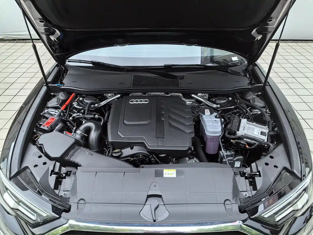 AUDI A6L 2024