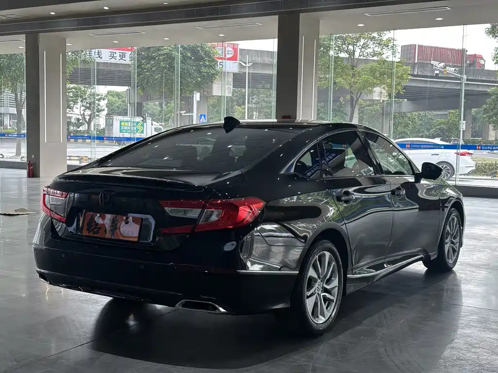 HONDA ACCORD 2021