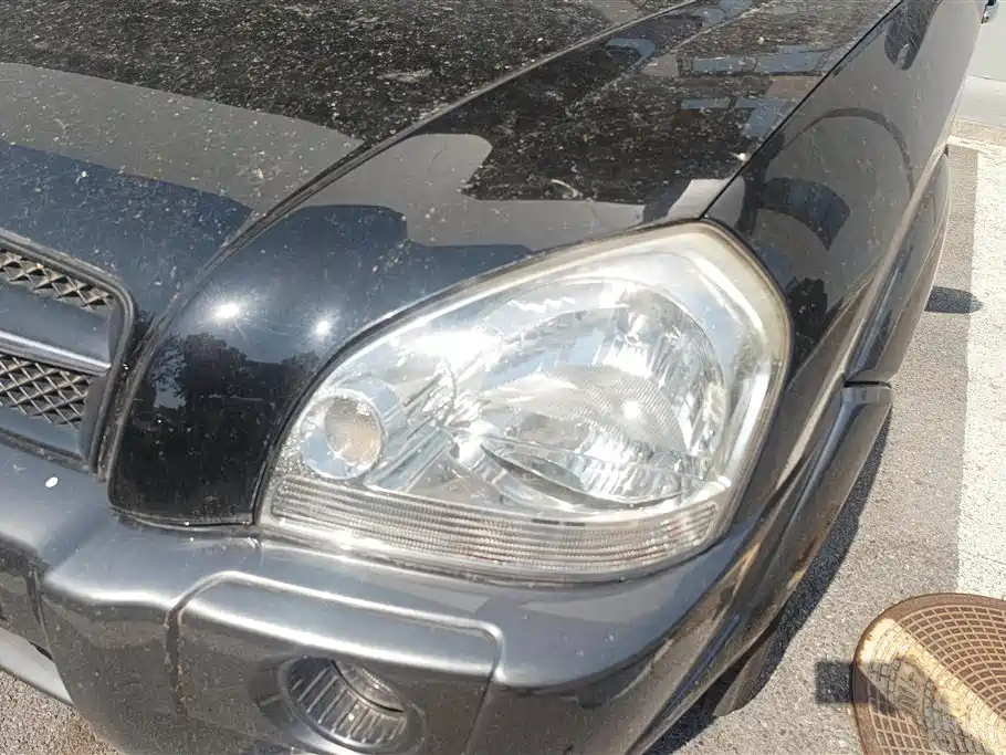 HYUNDAI TUCSON 2012
