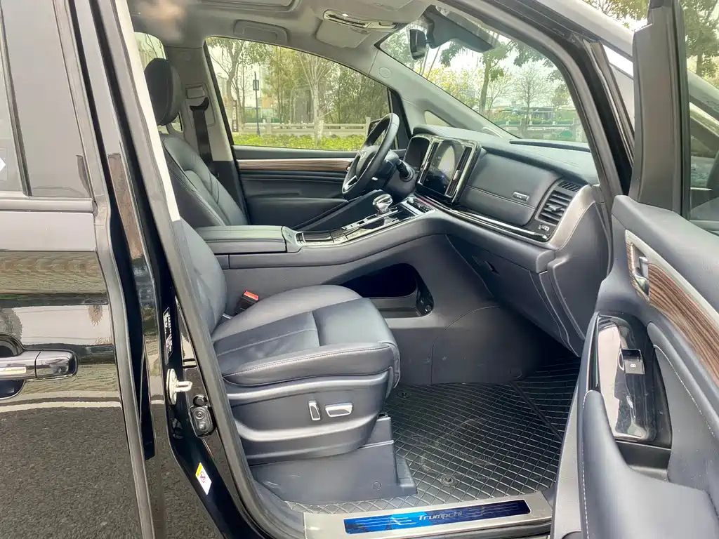 TRUMPCHI M8 2022