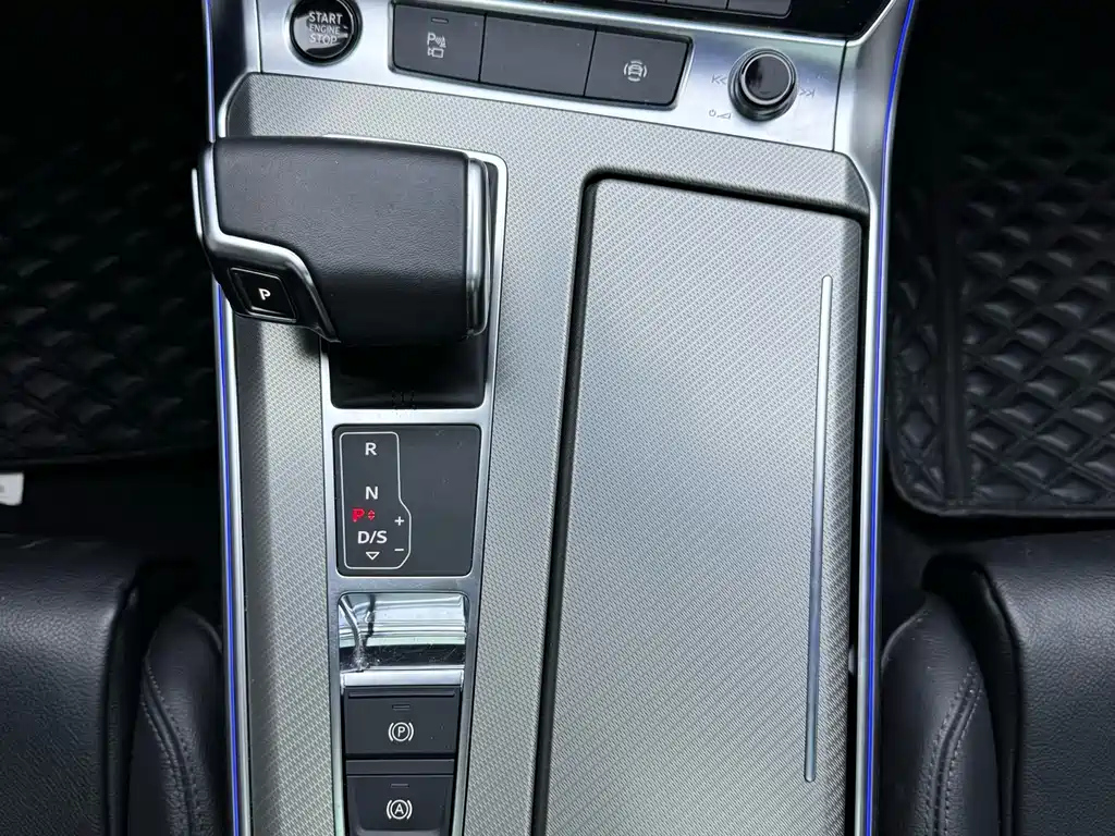 AUDI A6L 2022