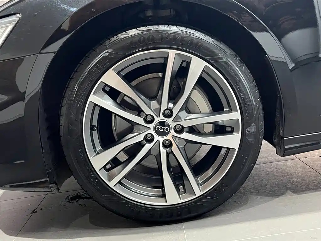 AUDI A6L 2023