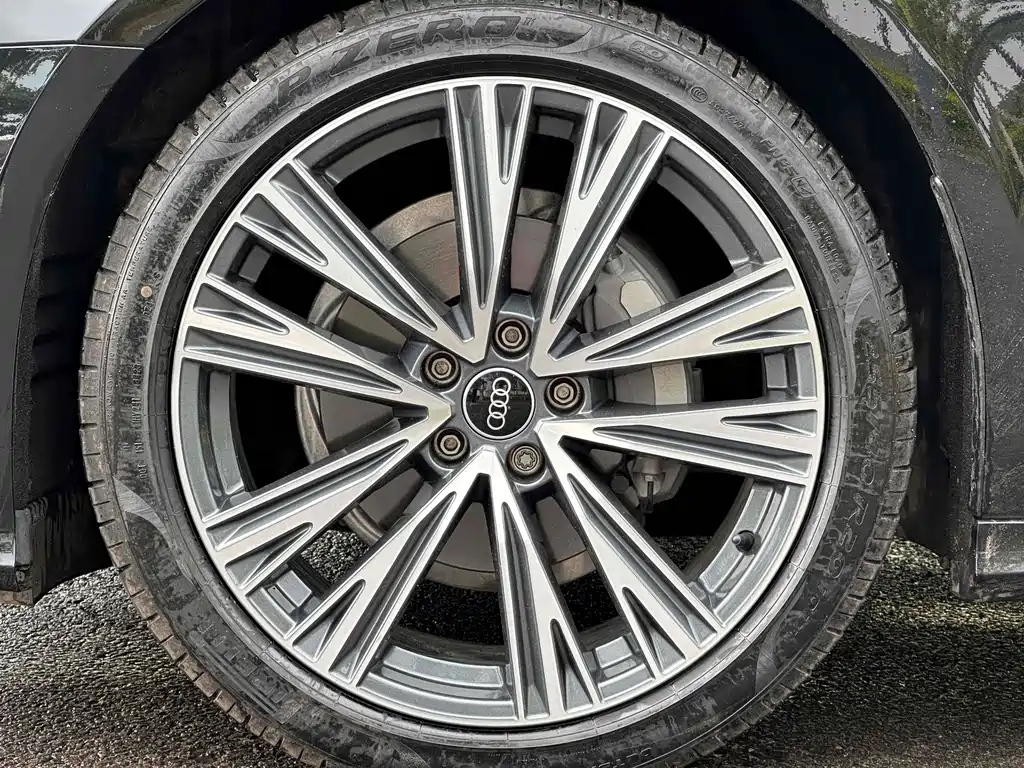 AUDI A6L 2023