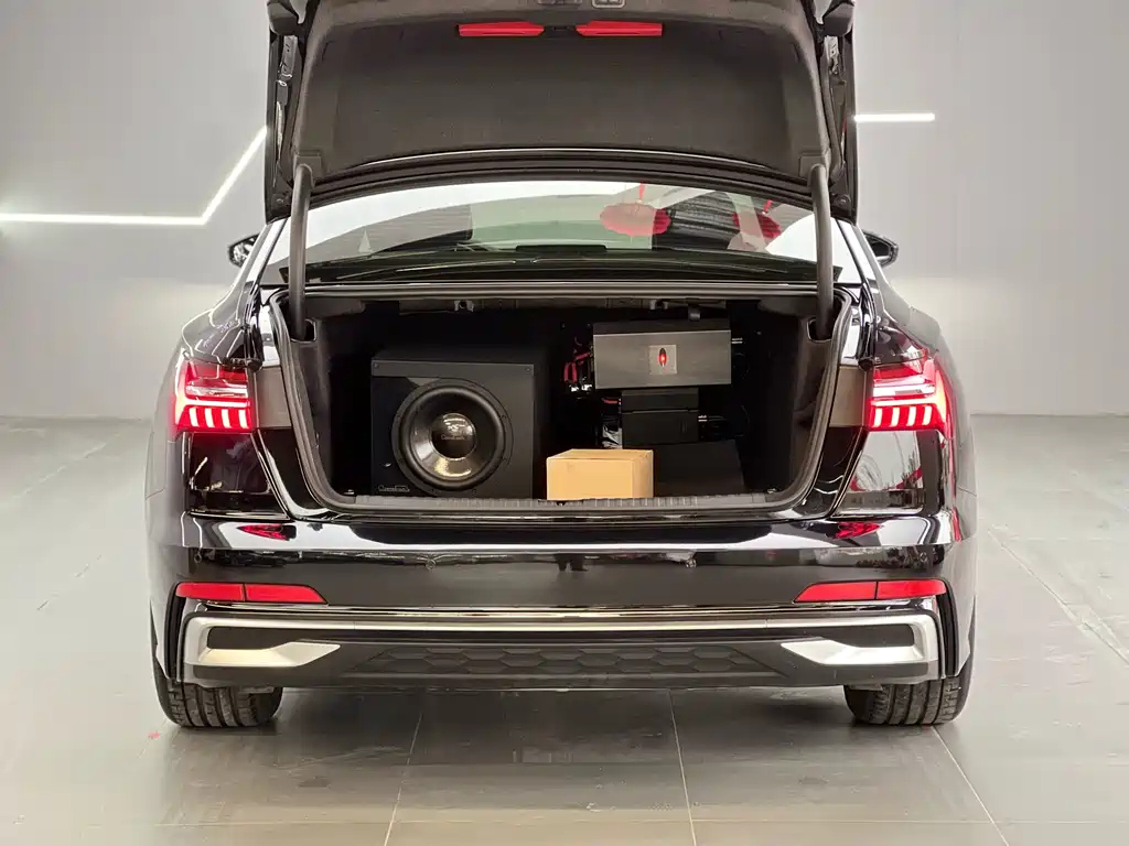 AUDI A6L 2023