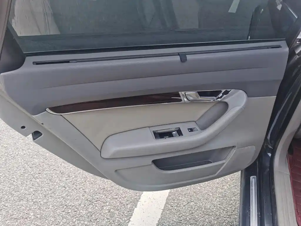 AUDI A6L 2008