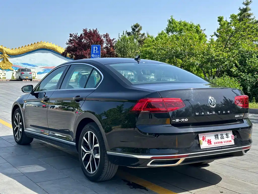 VOLKSWAGEN MAGOTAN 2024