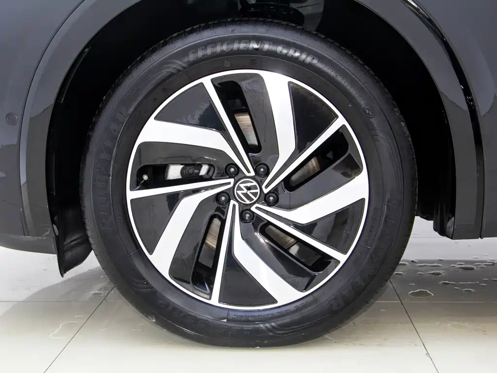 VOLKSWAGEN VILORAN 2023