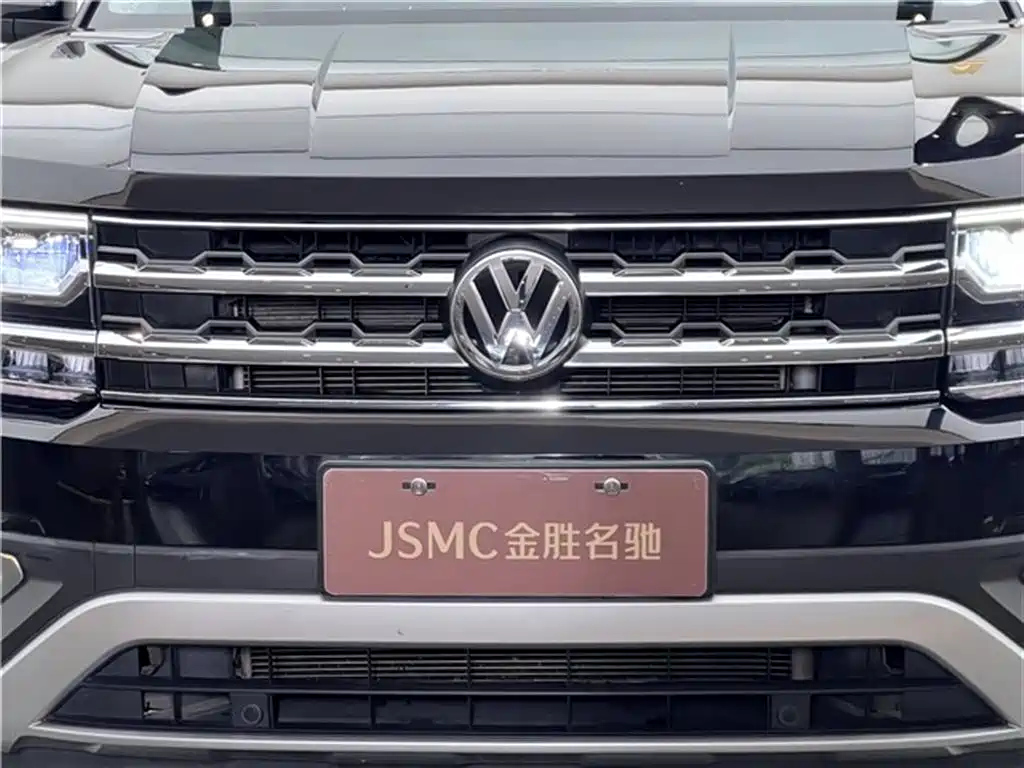 VOLKSWAGEN TOURAN 2020