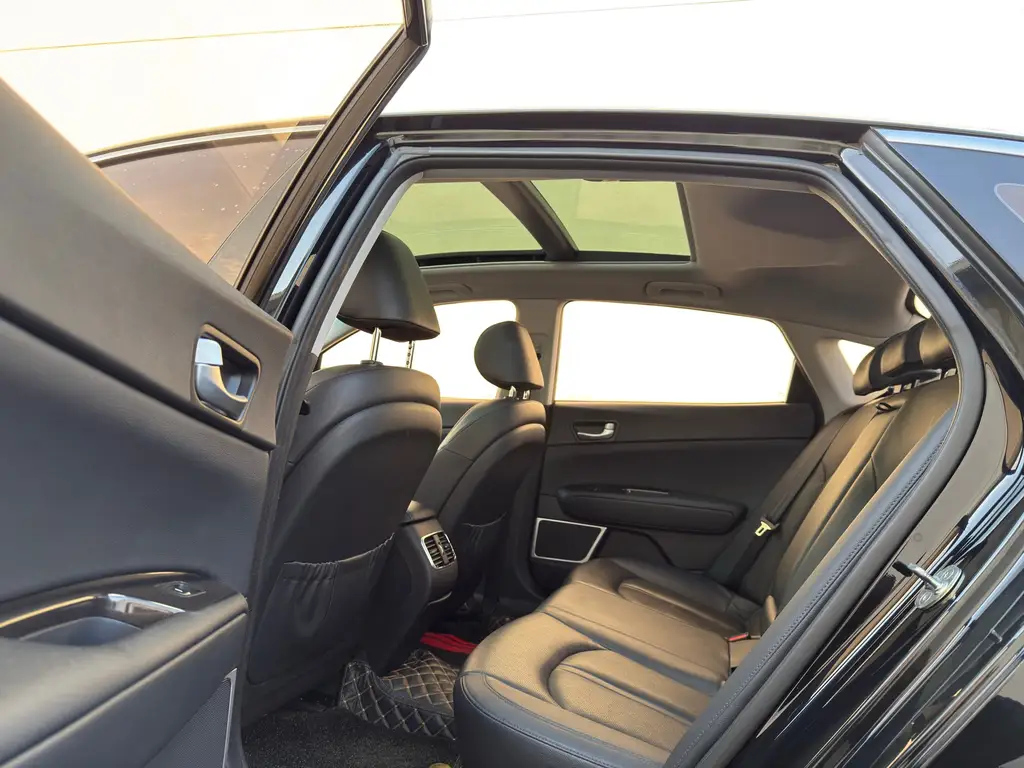 KIA K5 2019