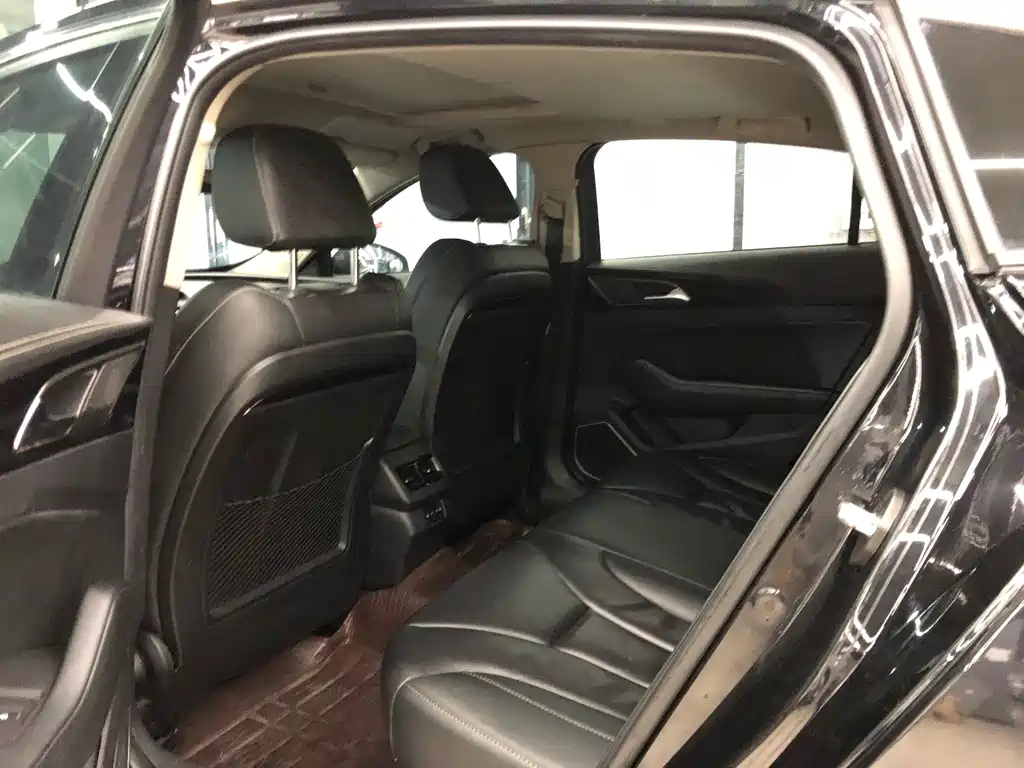 HONGQI H5 2020