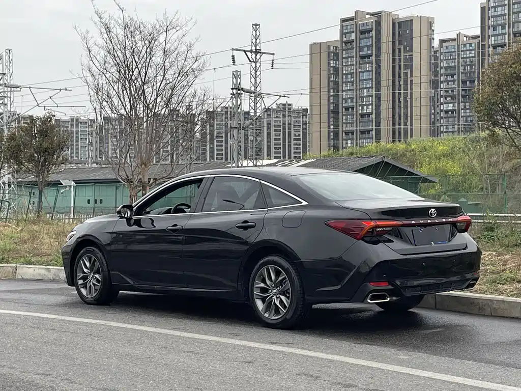TOYOTA AVALON 2021