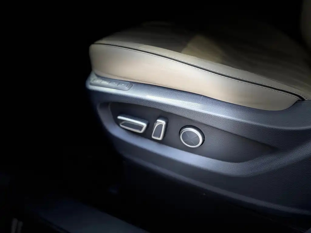 TRUMPCHI M8 2023