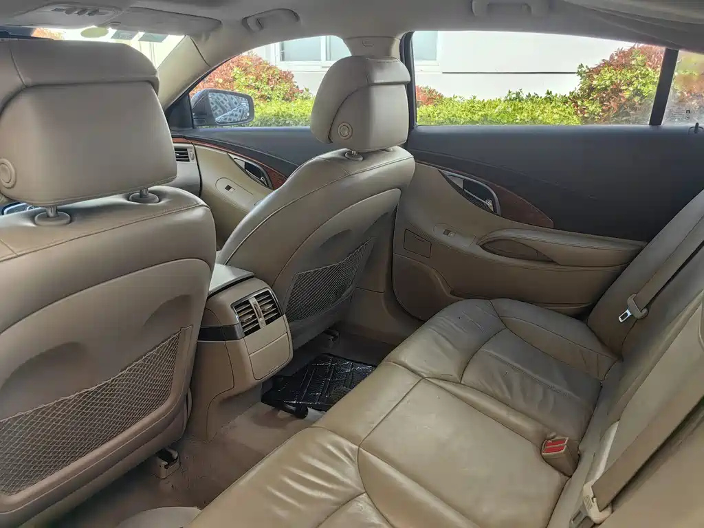 BUICK LACROSSE 2012