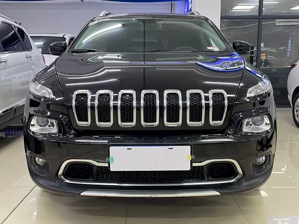 JEEP CHEROKEE 2018